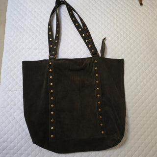 BOLSO SHOPPER PIEL TACHUELAS