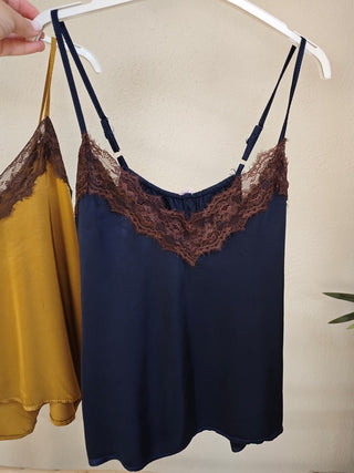 TOP LENCERO SATINADO