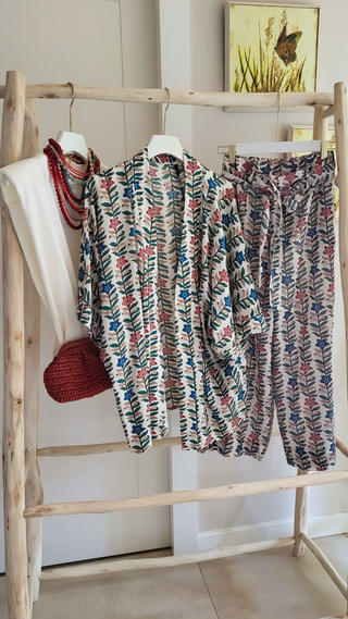 KIMONO O CAFTAN