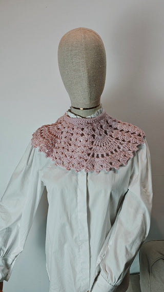 CUELLOS DE CROCHET HECHOS A MANO