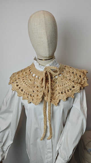 CUELLOS DE CROCHET HECHOS A MANO