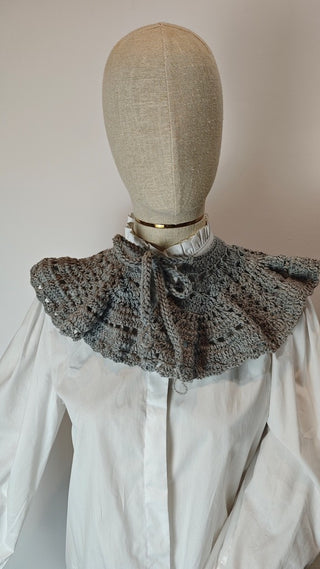 CUELLOS DE CROCHET HECHOS A MANO