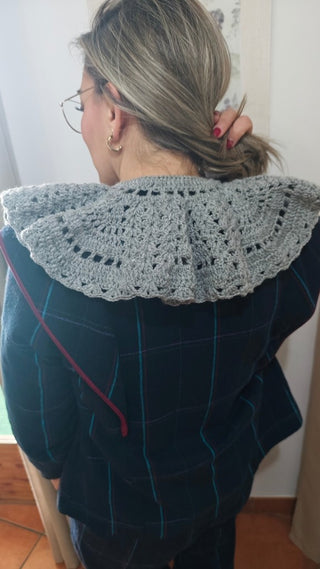CUELLOS DE CROCHET HECHOS A MANO
